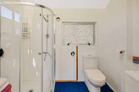 Photo of property in 28 Ngahina Street, Marton, 4710