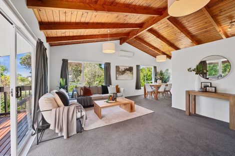 Photo of property in 2/45 Mcdowell Crescent, Hillcrest, Auckland, 0627