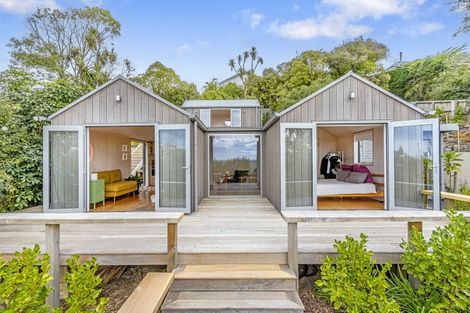 Photo of property in 11 Merlewood Avenue, Cashmere, Christchurch, 8022