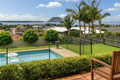 Photo of property in 440 Otumoetai Road, Otumoetai, Tauranga, 3110