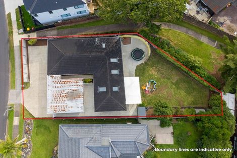 Photo of property in 6 Fratley Avenue, Farm Cove, Auckland, 2012