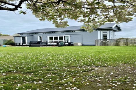 Photo of property in 18 Taumutu Road, Southbridge, 7602