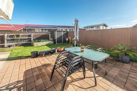 Photo of property in 4 Oxford Road, Springvale, Whanganui, 4501