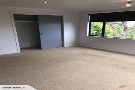 Photo of property in 2 Jenness Grove, Harbour View, Lower Hutt, 5010