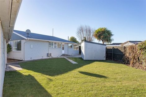 Photo of property in 25 Horton Place, Avondale, Christchurch, 8061