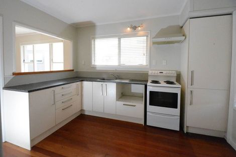 Photo of property in 203 Pakuranga Road, Pakuranga, Auckland, 2010