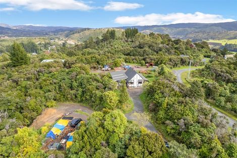 Photo of property in 1154d State Highway 2, Te Marua, Upper Hutt, 5018