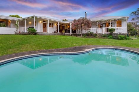 Photo of property in 264 Whitehills Road, Waitoki, Silverdale, 0994