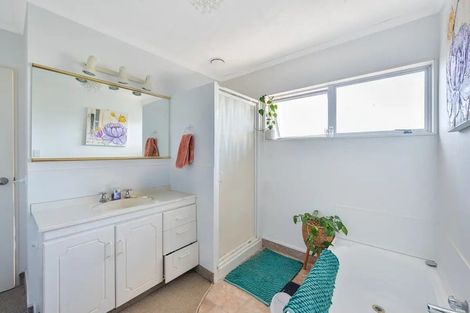 Photo of property in 117 Auckland Road, Greenmeadows, Napier, 4112