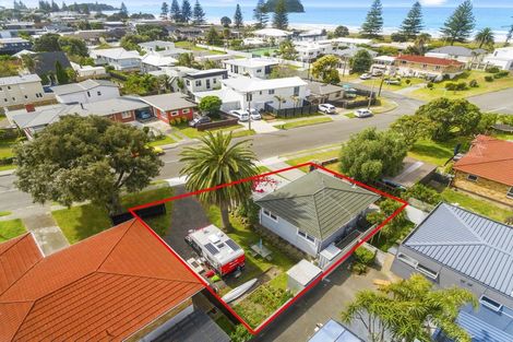 Photo of property in 15 Sutherland Avenue, Mount Maunganui, 3116