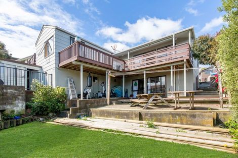 Photo of property in 16 Langwell Place, Papakowhai, Porirua, 5024