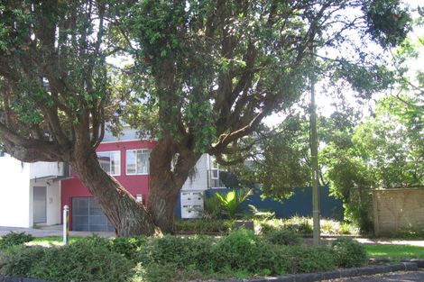 Photo of property in 7/2 Atarangi Road, Greenlane, Auckland, 1051
