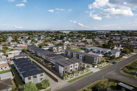 Photo of property in 17 Von Sturmer Street, Mangere East, Auckland, 2024