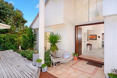 Photo of property in 9a Norman Road, Hauraki, Auckland, 0622