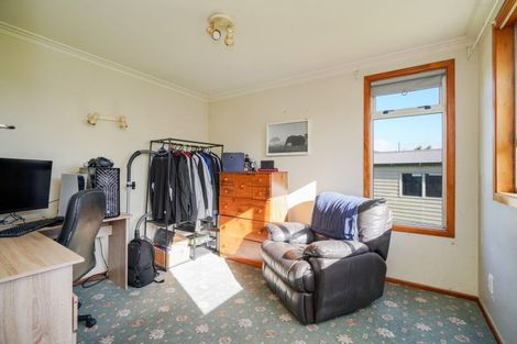 Photo of property in 63 Cunningham Street, Grasmere, Invercargill, 9810
