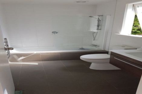 Photo of property in 28 Tane Road, Laingholm, Auckland, 0604