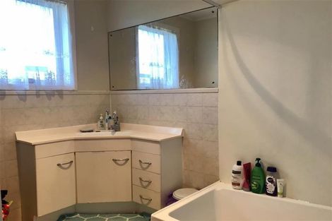 Photo of property in 4/52 Birdwood Avenue, Papatoetoe, Auckland, 2025