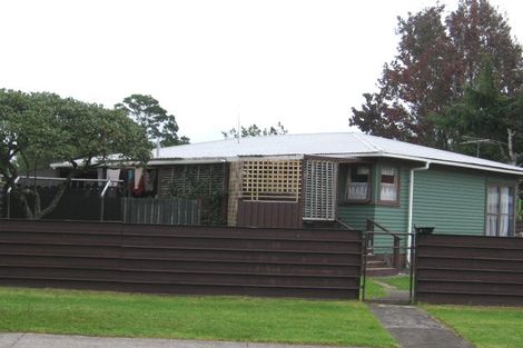 Photo of property in 3 Zodiac Street, Henderson, Auckland, 0610