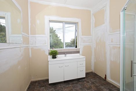 Photo of property in 2272 Ohai-clifden Highway, Orawia, Otautau, 9682