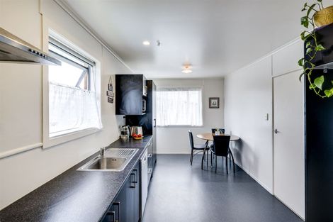 Photo of property in 65 Barker Road, Marewa, Napier, 4110