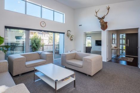 Photo of property in 4 Hana Udy Place, Paraparaumu Beach, Paraparaumu, 5032