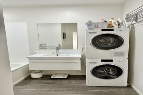 Photo of property in 89 Totara Road, Miramar, Wellington, 6022