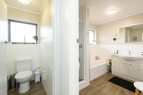 Photo of property in 166b Fitzherbert Avenue, West End, Palmerston North, 4410