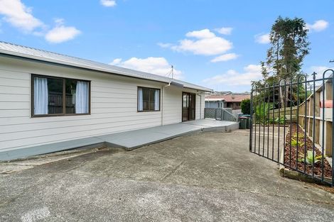 Photo of property in 11 Donegal Street, Avondale, Auckland, 0600