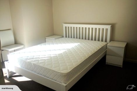 Photo of property in Tower Hill Apartments, 2b/1 Emily Place, Auckland Central, Auckland, 1010