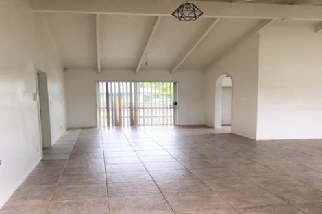 Photo of property in 78 Shifnal Drive, Randwick Park, Auckland, 2105