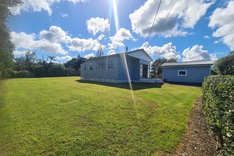 Photo of property in 3 King Street, Opunake, 4616