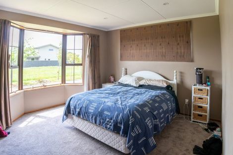 Photo of property in 685 Queens Drive, Waikiwi, Invercargill, 9810