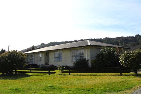 Photo of property in 71 Main Street, Reefton, 7830