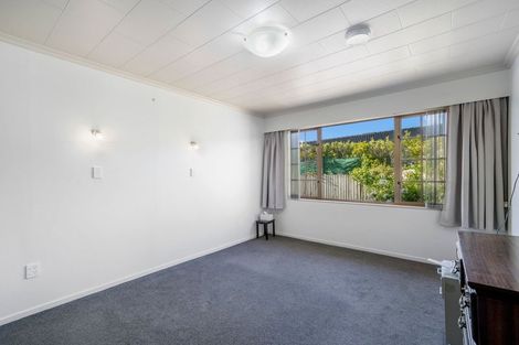Photo of property in 96 Gladstone Terrace, Gladstone, Invercargill, 9810
