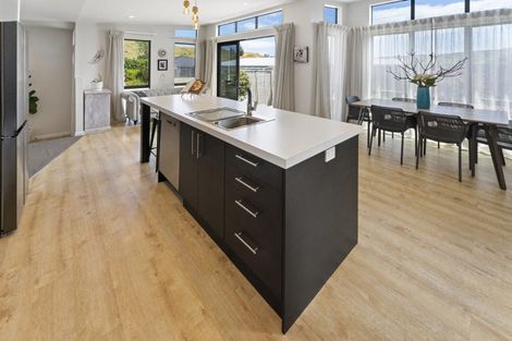 Photo of property in 7 Appletree Way, Stoke, Nelson, 7011