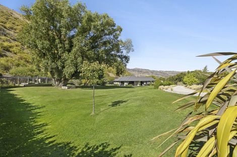 Photo of property in 20 Sugarloaf Drive, Mount Pisa, Cromwell, 9384