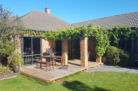 Photo of property in 531 Bower Avenue, Parklands, Christchurch, 8083