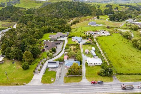 Photo of property in 2081 Paparoa Valley Road, Paparoa, 0571