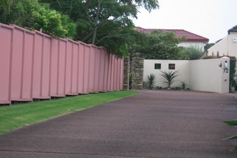 Photo of property in 70 Manor Park, Sunnyhills, Auckland, 2010