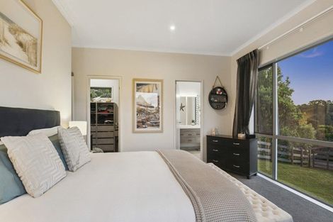 Photo of property in 1154a East Coast Road, Redvale, Auckland, 0794