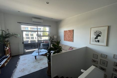 Photo of property in 6/3 Ngahura Street, Eden Terrace, Auckland, 1021