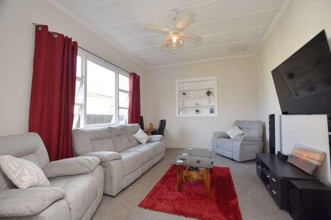 Photo of property in 69 Centre Street, Strathern, Invercargill, 9812