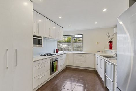 Photo of property in 86 Kentwood Drive, Woodridge, Wellington, 6037