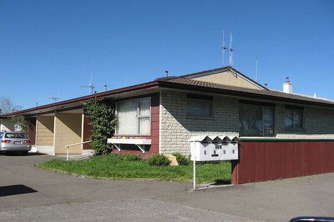 Photo of property in 668a Pioneer Highway, Highbury, Palmerston North, 4412