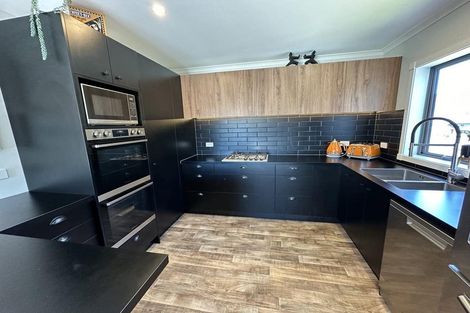 Photo of property in 169 Navigation Drive, Whitby, Porirua, 5024