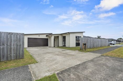 Photo of property in 48 Tamure Place, Ruakaka, 0116