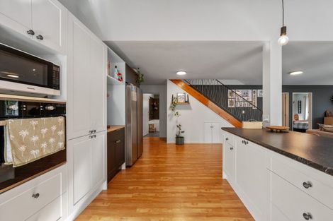 Photo of property in 16 Athenry Road, Bridge Hill, Alexandra, 9320