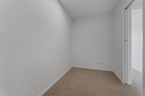 Photo of property in 7 Eileen Newey Place, Henderson, Auckland, 0612