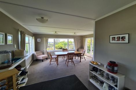Photo of property in 186 Huatoki Street, Upper Vogeltown, New Plymouth, 4310