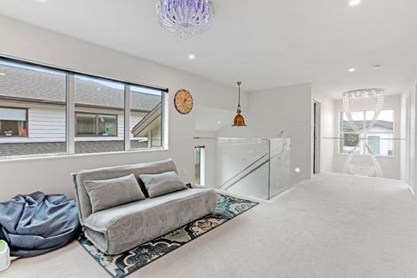 Photo of property in 20 Thomas Rielly Avenue, Hobsonville, Auckland, 0616